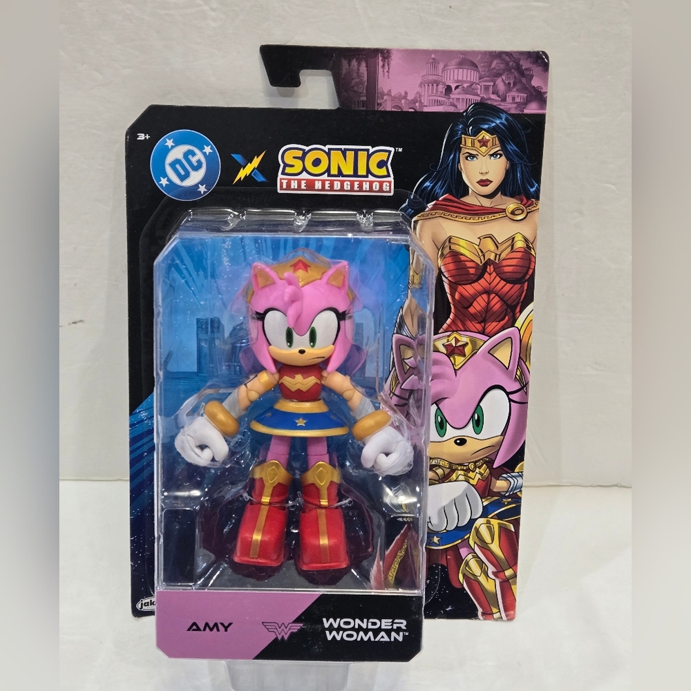 Jakks DC x Sonic The Hedgehog Amy as Wonder Woman 5" Action Figure